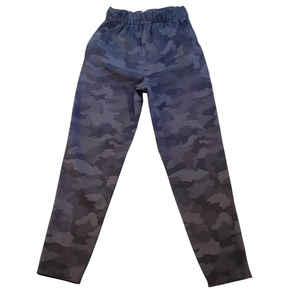 LULULEMON On The Fly 7/8 Pant Incognito Camo Multi Grey, Size 4 Style X8 - Picture 9 of 11